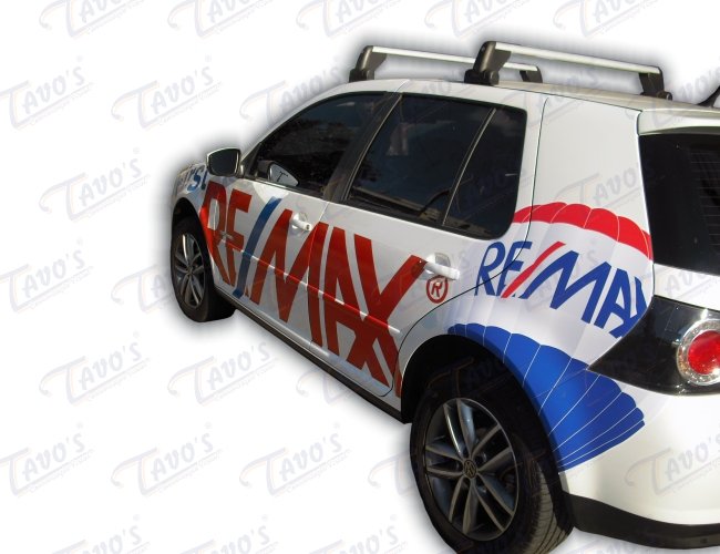 https://www.tavos.com.br/content/interfaces/cms/userfiles/produtos/adesivacao-automotiva-veiculo-golf-remax-first-454.jpg